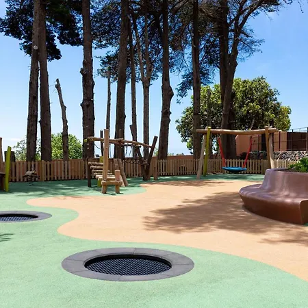 Rural Ohana מלון 3*