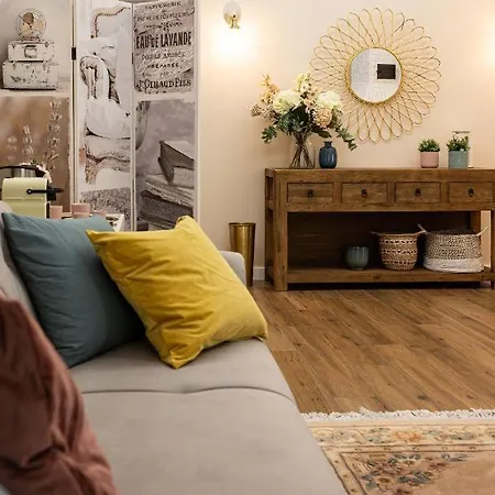 فندق Rural Ohana 3*
