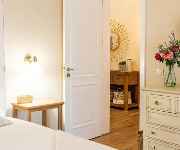 Rural Ohana Hotel 3*